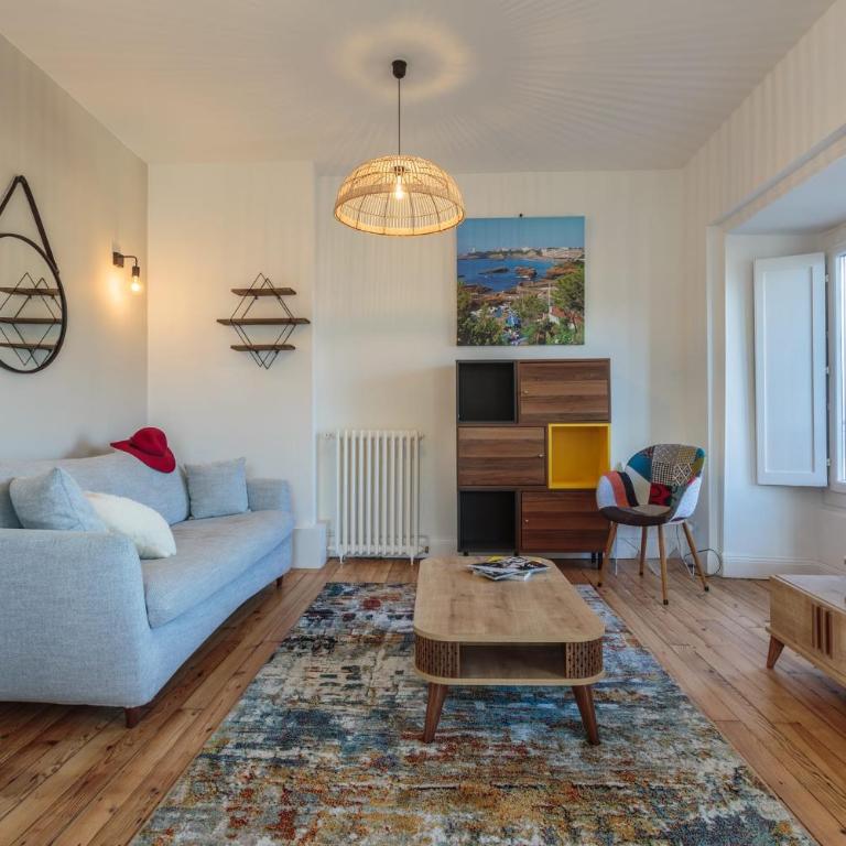 IMPERIAL Apartment in the center of Biarritz close to the beach - Appartement - 4