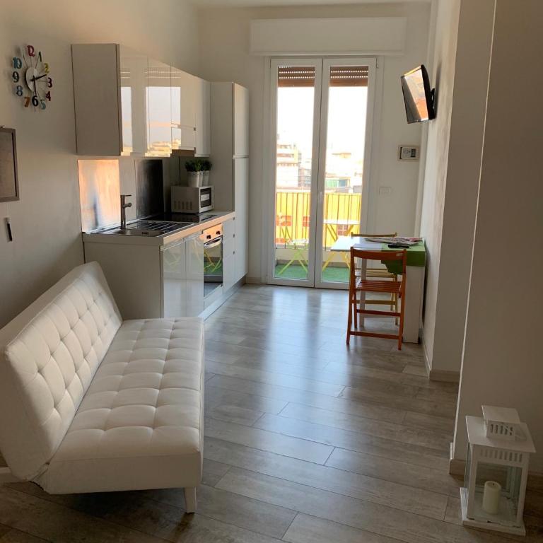 Stayinbologna 3 - Appartamento con Balcone - 17