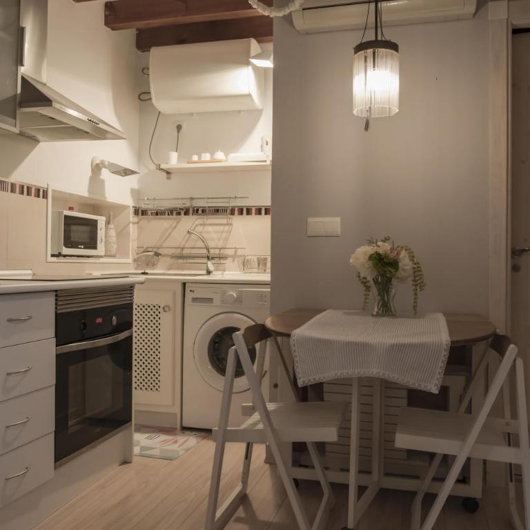 La Casa del Tránsito - Living Toledo - Apartamento - 23