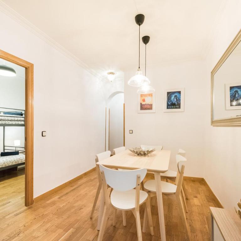 Apartamento en Malasaña - Two-Bedroom Apartment - 15