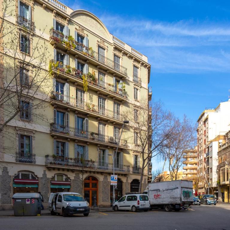 Modernist Family Apartment by PriorityVillas - Three-Bedroom Apartment - 23