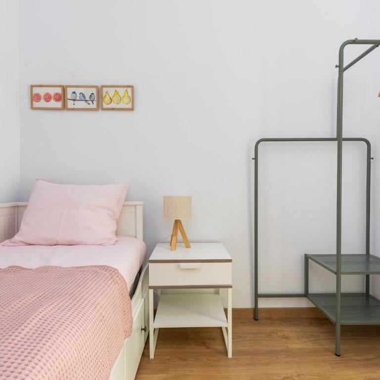 Modernist Family Apartment by PriorityVillas - Three-Bedroom Apartment - 11