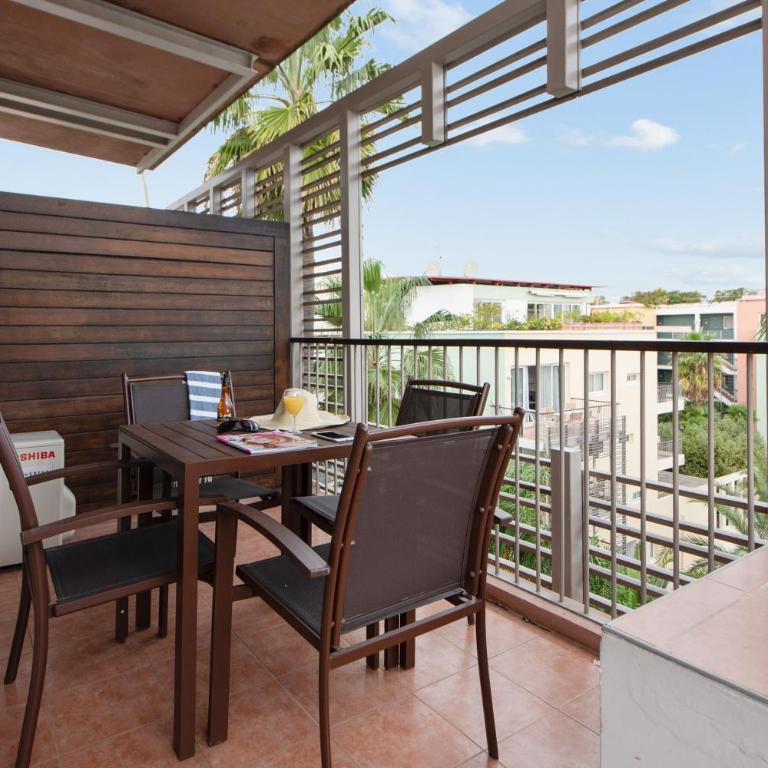 Résidence Pierre & Vacances Premium Port Prestige - Appartement 1 Chambre avec Baignoire Spa, Climatisation et Terrasse (4 Personnes) - Vue sur Port - 6