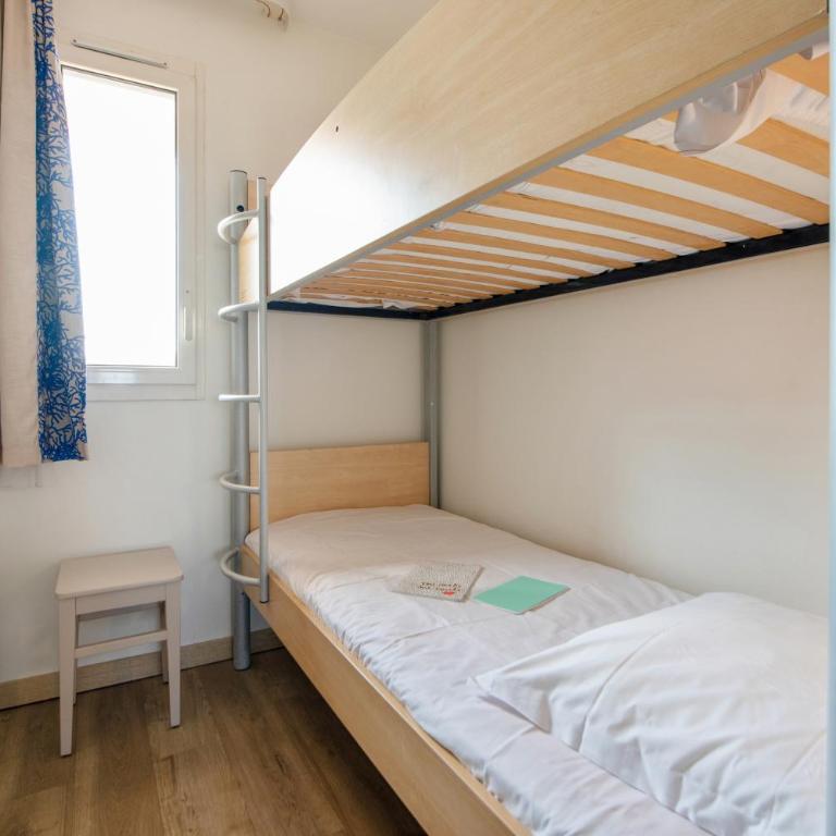 Résidence Pierre & Vacances Premium Port Prestige - Appartement 1 Chambre avec Baignoire Spa, Climatisation et Terrasse (6 Personnes) - Vue sur Port - 6