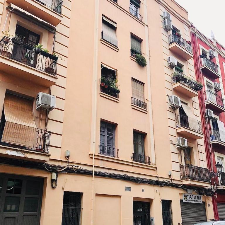 Rio Turia Skatehouse - Two-Bedroom Apartment - 7