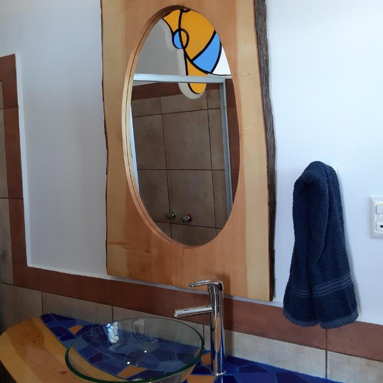 Hostal Las Olas - Suite with Lake View - 10