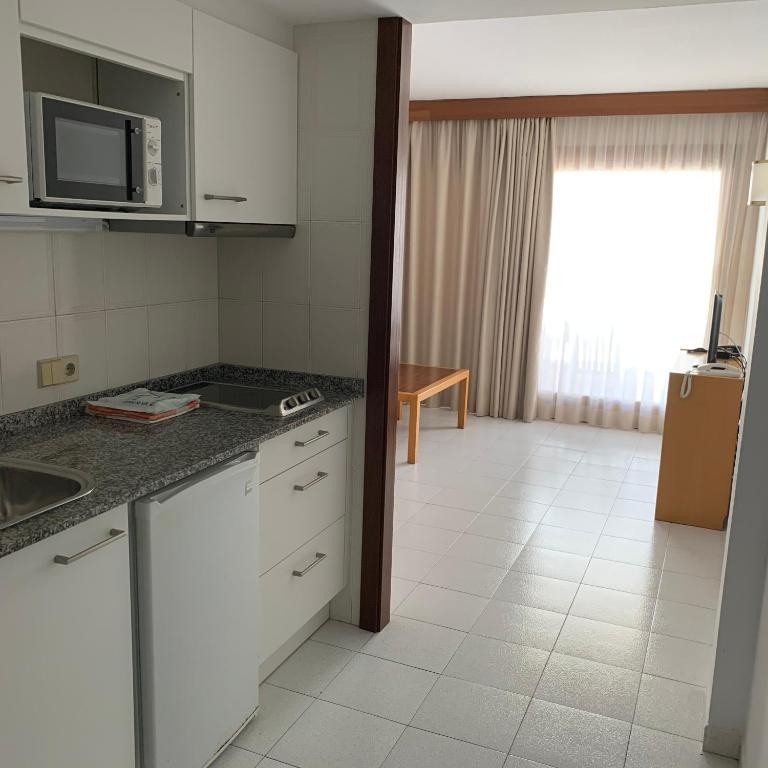 Apartamentos Marina - Apartamento de 1 dormitorio con vistas a la calle (2 adultos) - 5