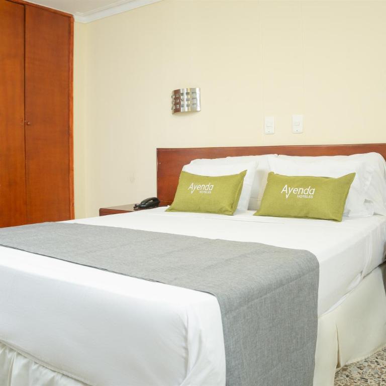 Ayenda 1313 Barahona 72 - Junior Suite - 3