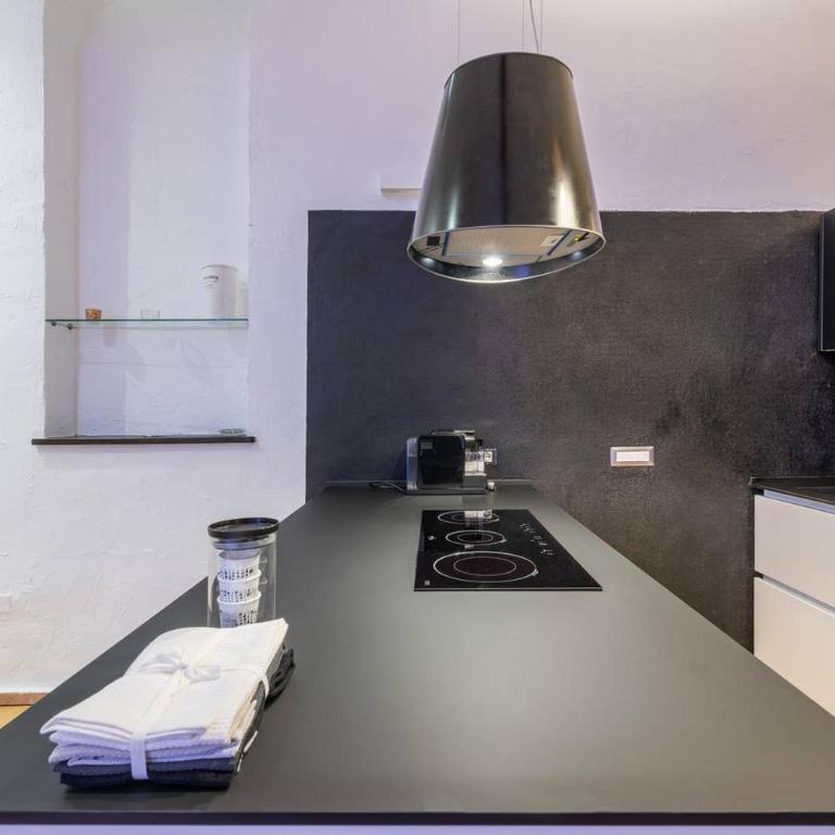 Leonida's Home 2 Open Space - Two-Bedroom Apartment - 11