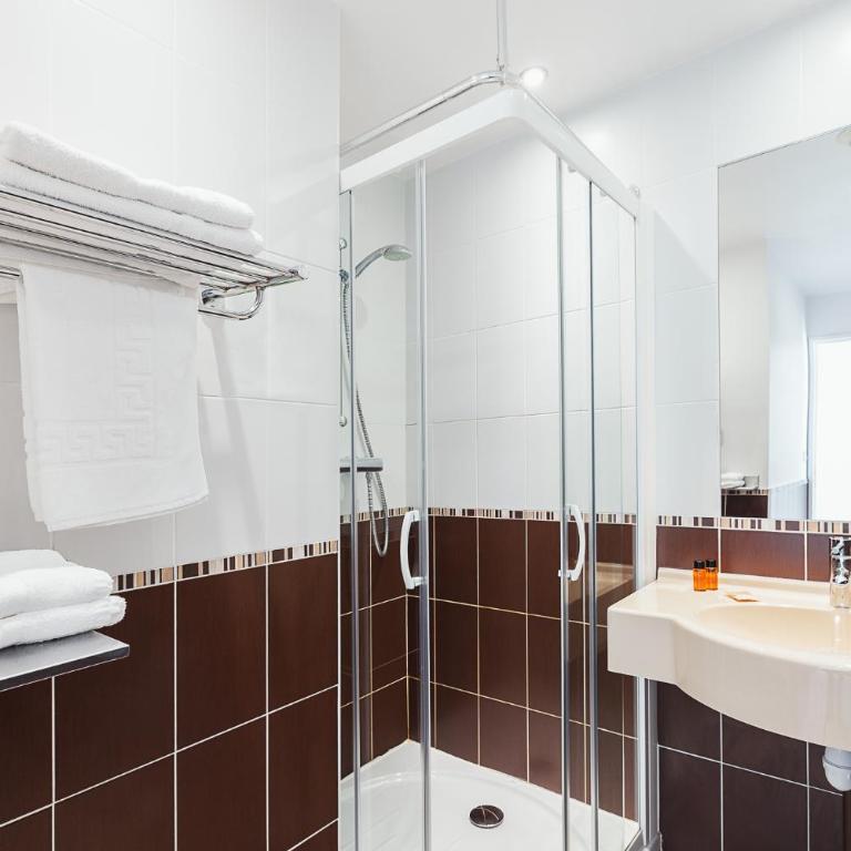 Esatitude Hotel - Chambre Double Confort - 3