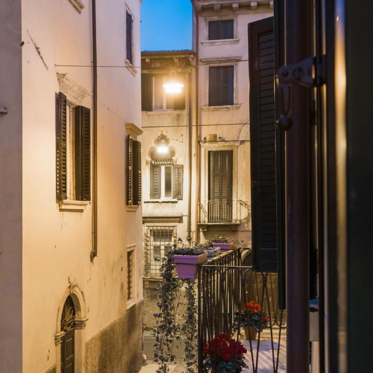 Flats4Rent Casa di Tea - One-Bedroom Apartment - 8
