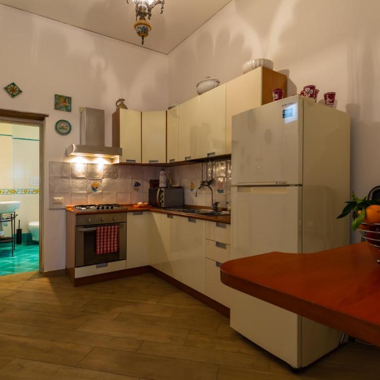 salernostays - Nonna Lella's apt - Appartamento con 1 Camera da Letto - 8