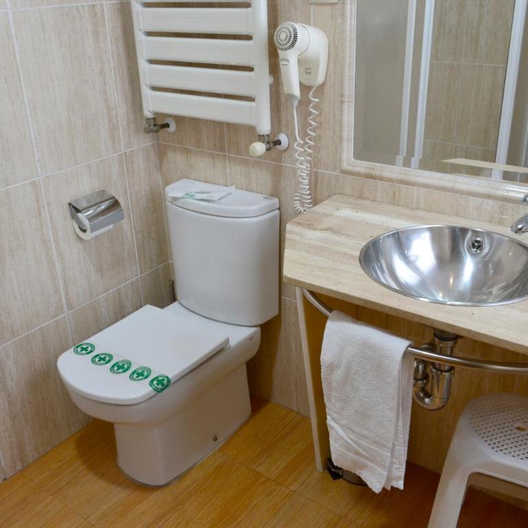 Alda Centro Oviedo - Habitación Doble Económica - 1