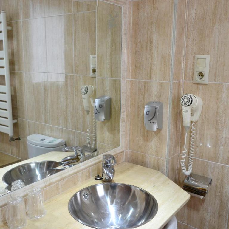 Alda Centro Oviedo - Habitación Doble Económica - 2