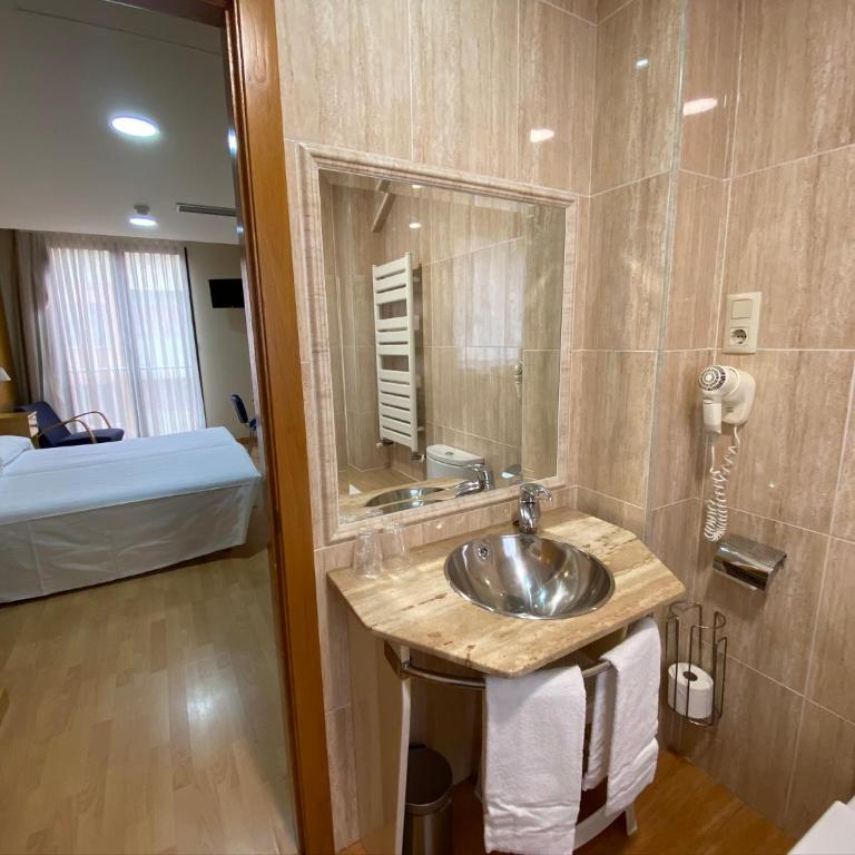 Alda Centro Oviedo - Habitación Doble Estándar - 2 camas - 7
