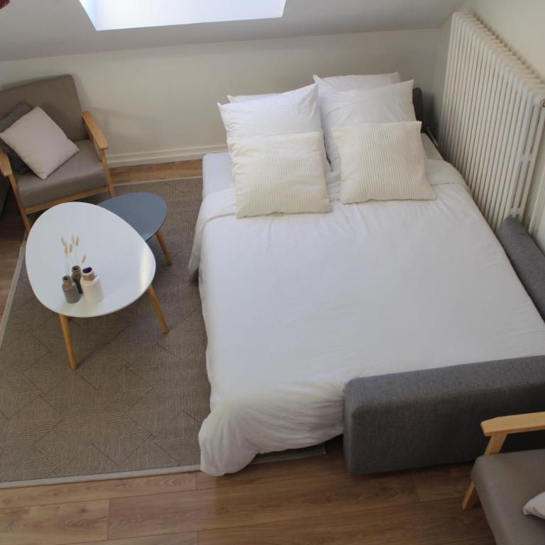 Ginkgo Maison d'hôtes - Chambre Quadruple avec Salle de Bains - 14