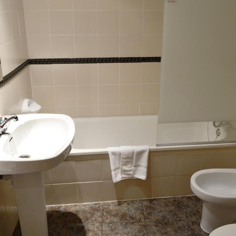 Alda Pasaje - Habitación Doble Económica - 1 o 2 camas - 1
