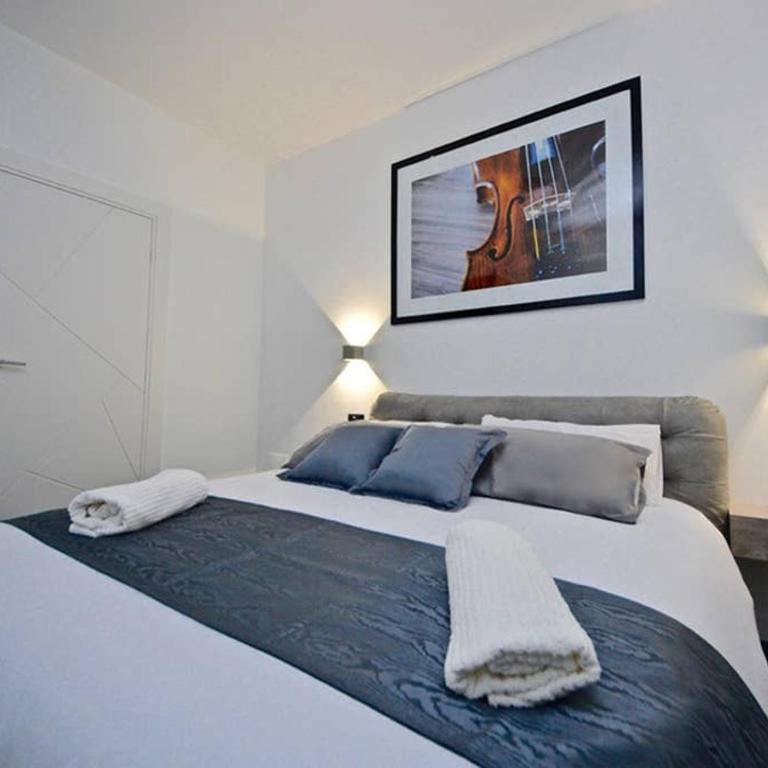 Suite Quarantotto - Appartamento con 3 Camere da Letto - 21