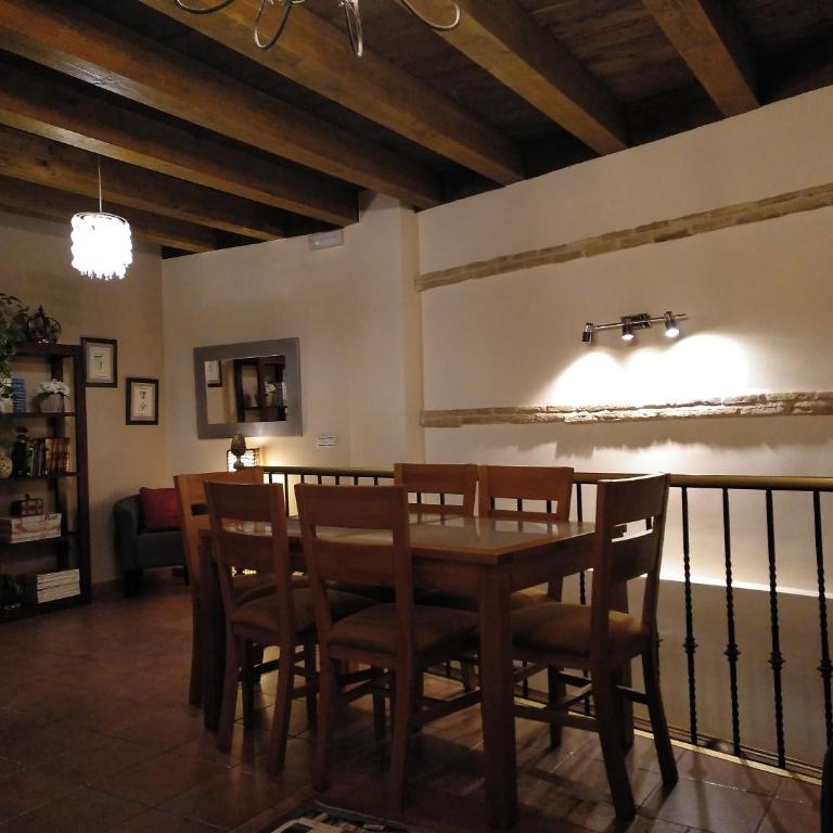 Apartamentos La Casa Del Grial - Apartamento Deluxe de 2 dormitorios - 14