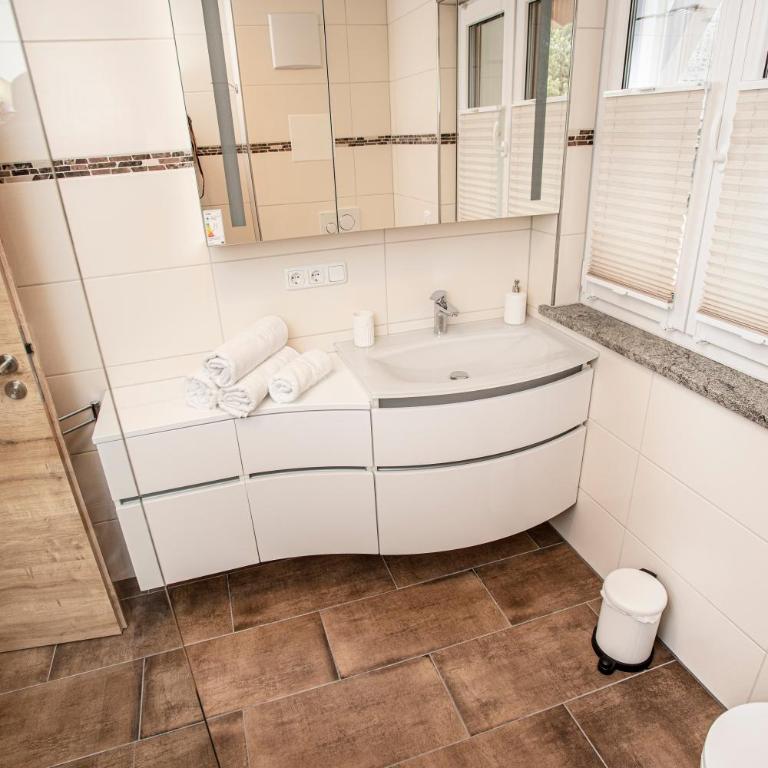 Ferienwohnungen "Zur Wally" - Apartamento de 2 dormitorios - 2