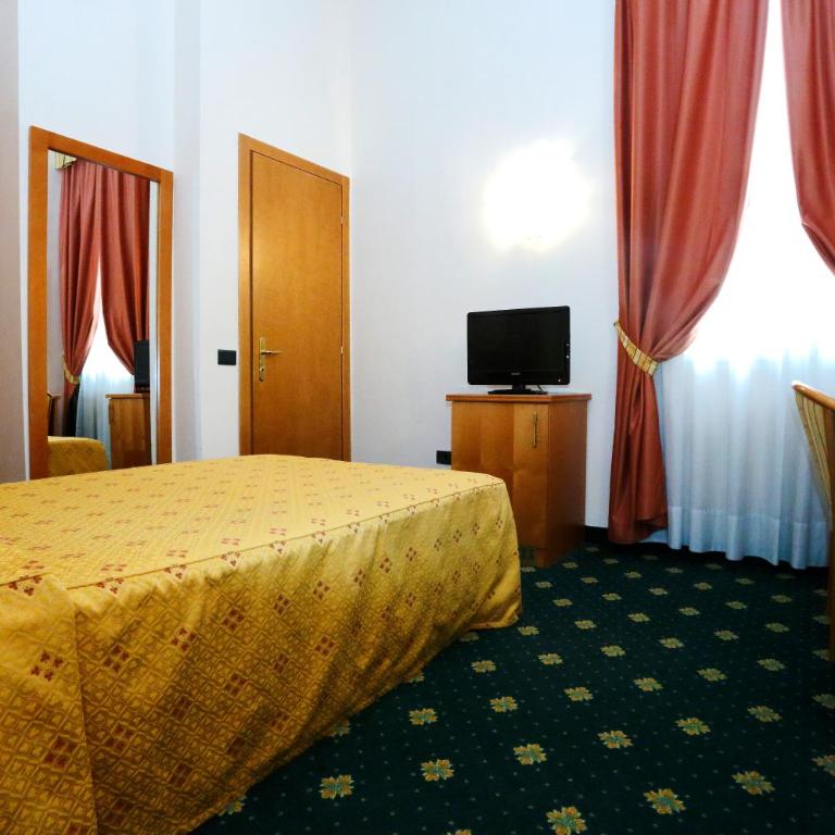 Hotel Estense - Camera Singola Economy - 2