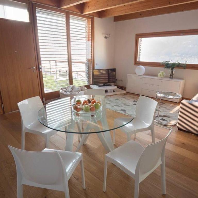 Magic lake view with beautiful pool area (camelia) - Casa con 1 Camera da Letto - 17