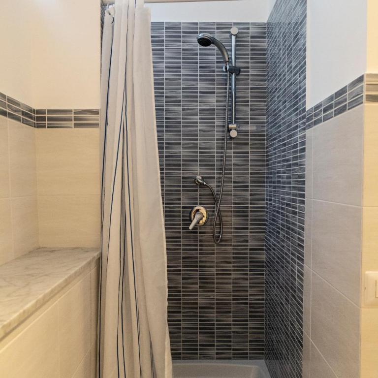 B&B Giardino Bellini-centro - Triple Room with Balcony - 16