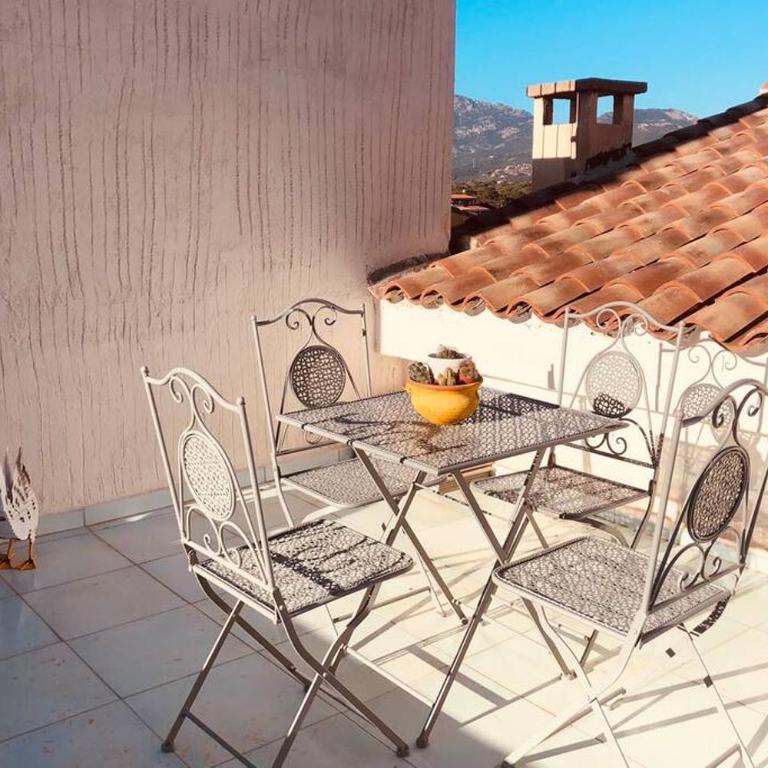 Loft UGB suite terrazzo nel cuore di Porto Rotondo - Appartamento con 1 Camera da Letto - 16