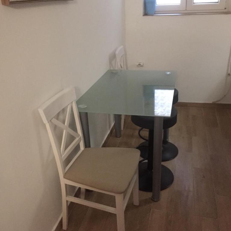 Palm square apartment 2 - Two-Bedroom Apartment - 33