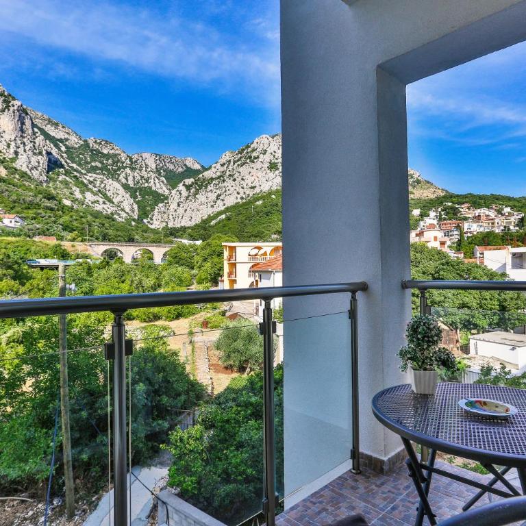 Luna Apartmani - Studio sa Pogledom na Planinu - 1