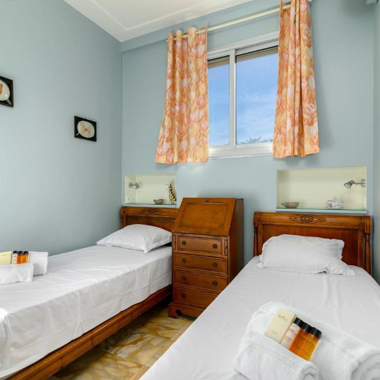Appartement Bagatelle Exceptional location with stunning sea views - Apartment - 13