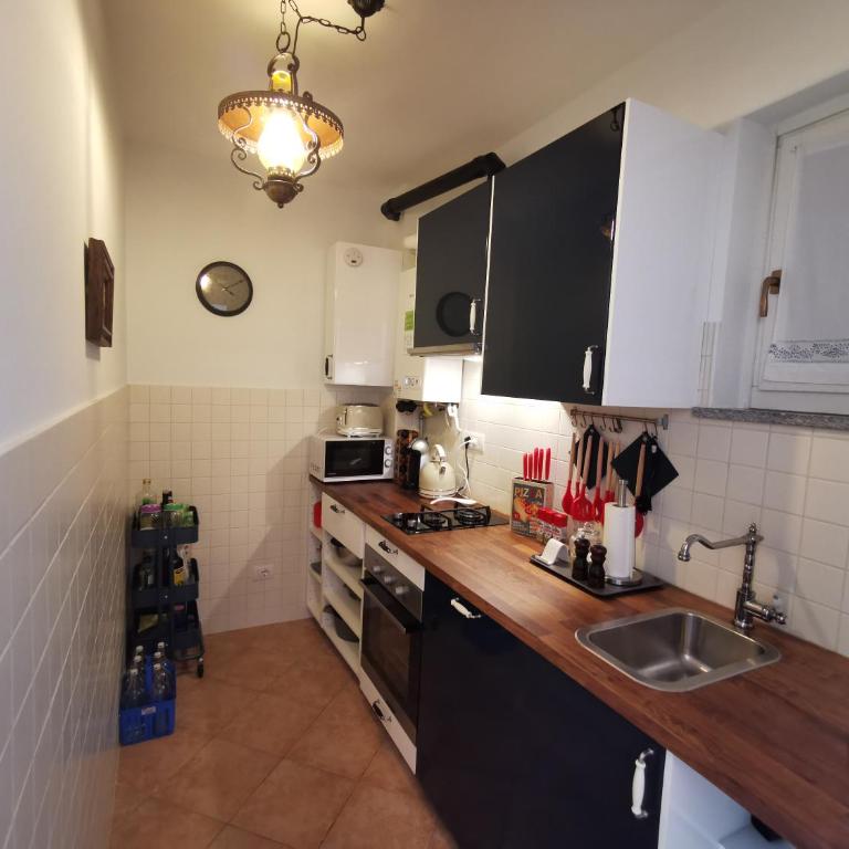 Near Villa Monastero and Castello di Vezio - Appartement - Vue sur Lac - 16