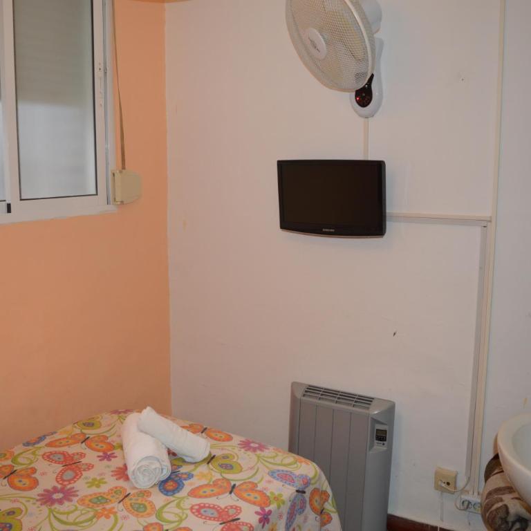 Hostal Doña Carmen - Chambre Simple avec Salle de Bains Commune - 2
