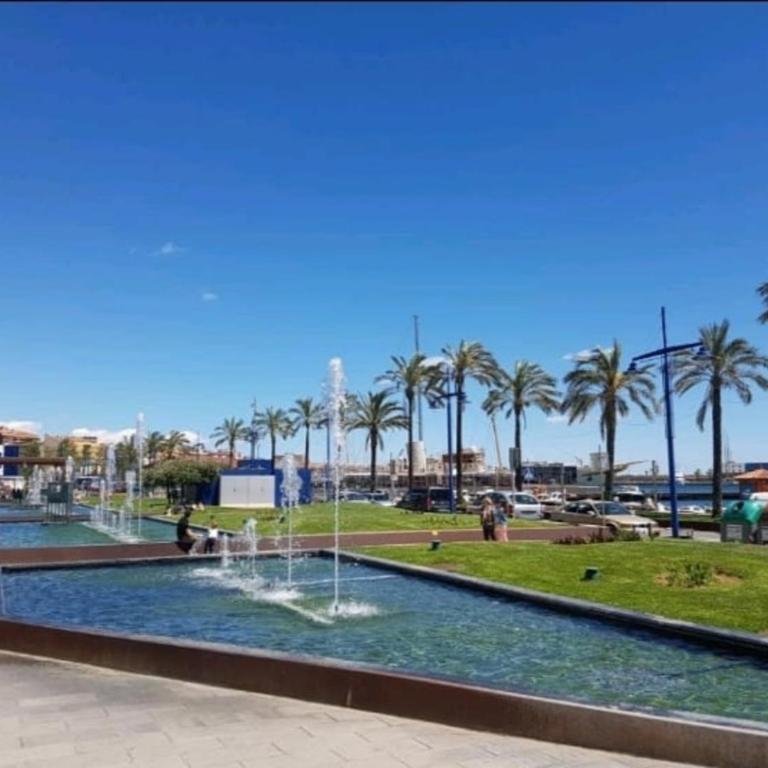 Fantástico apartamento al lado del Serrallo - Apartamento de 3 dormitorios - 5