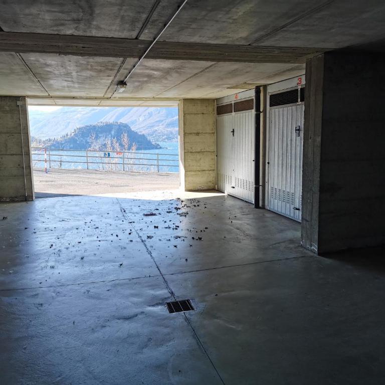 Near Villa Monastero and Castello di Vezio - Appartement - Vue sur Lac - 45