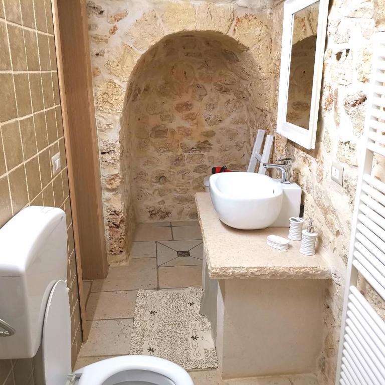 Trullo Madia e Dimora Giorgio - Casa Vacanze - 25