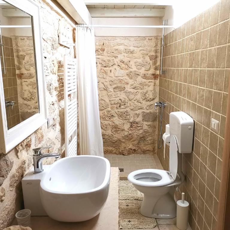 Trullo Madia e Dimora Giorgio - Casa Vacanze - 23