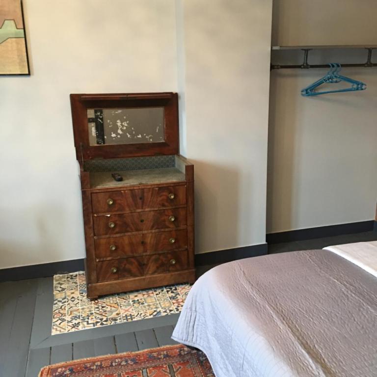 L entrepote - Chambre Deluxe (2 Adultes + 1 Enfant) - 4