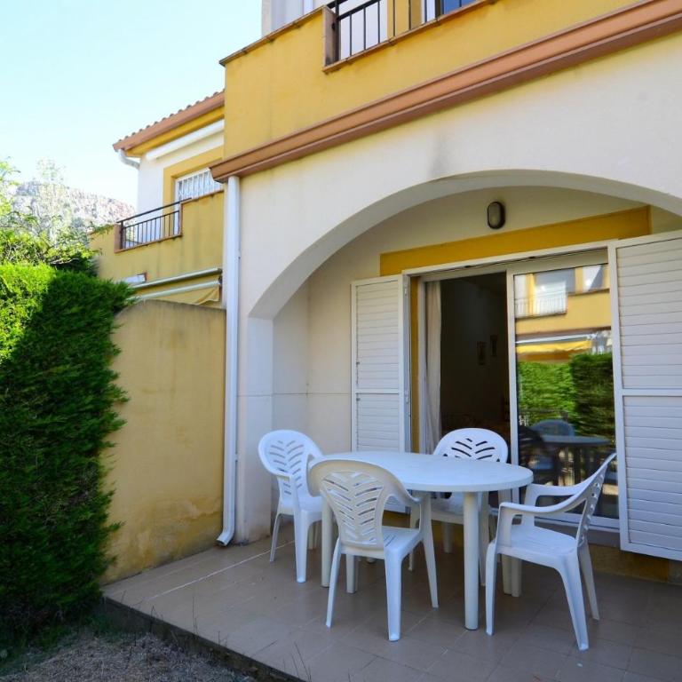TARRACO 25 (GIRONES) - Two-Bedroom House - 2
