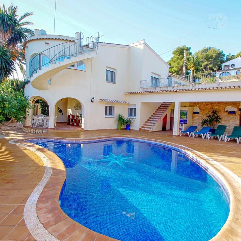May - pretty holiday property with private pool in Benissa - Villa con piscina privada - 2