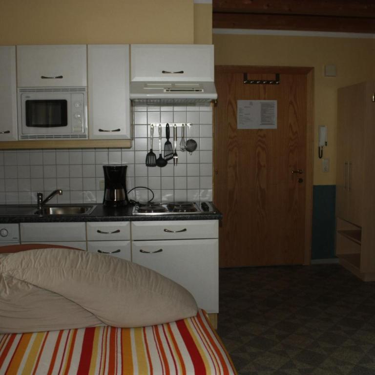 Apart Ebene - Apartment mit 2 Schlafzimmern und Balkon - 4