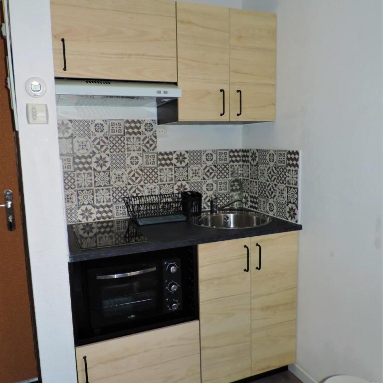 Studio Garrigues Gréoux les bains curistes Thalatherme - Apartment mit 1 Schlafzimmer - 6