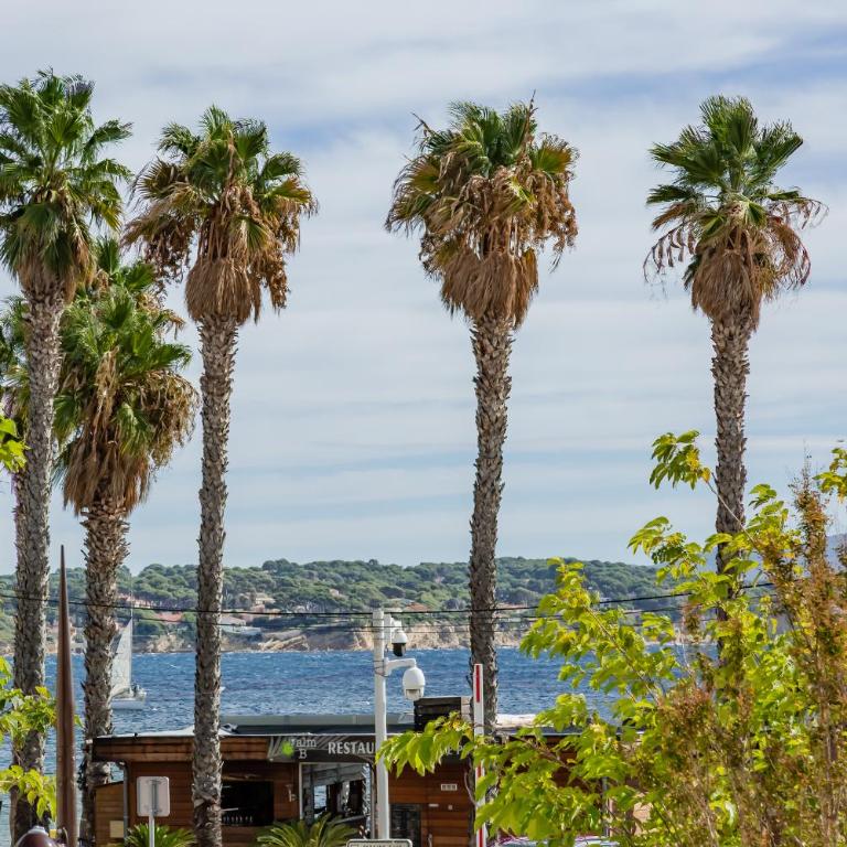 Les balcons de Bandol Centre ville avec vue mer et face à la plage - Studio - 7