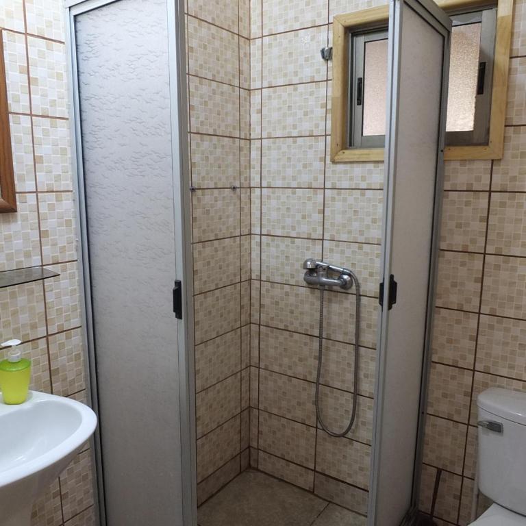 Vista Hermosa - Two-Bedroom Townhouse - 15