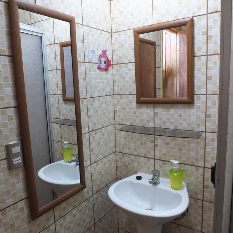 Vista Hermosa - Two-Bedroom Townhouse - 19