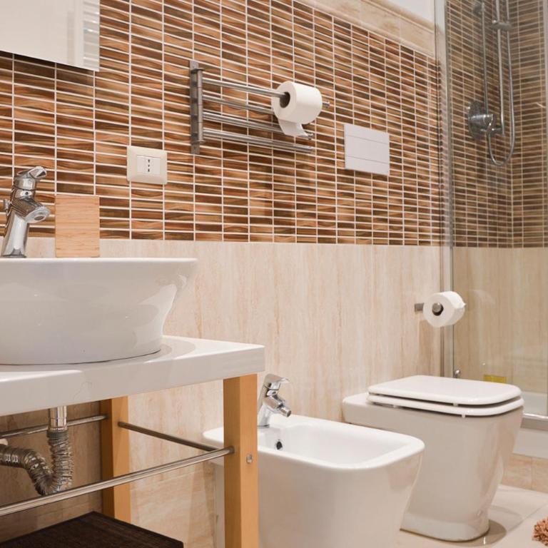Casa Alcalà Deluxe - Superior Three-Bedroom Apartment - 15