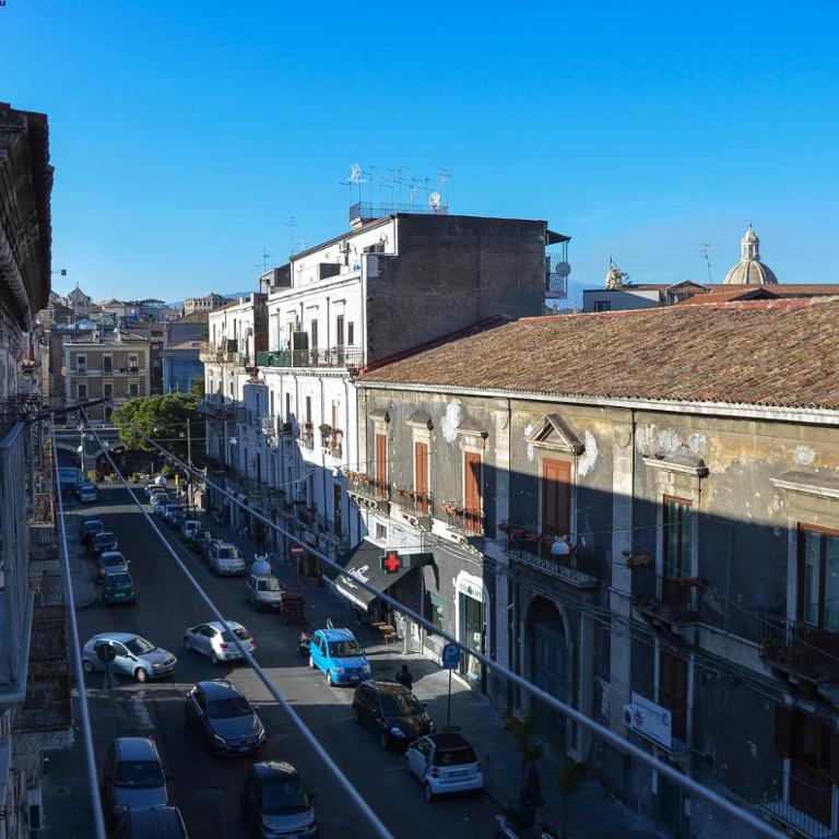 Casa Alcalà Deluxe - Four-Bedroom Apartment - 6