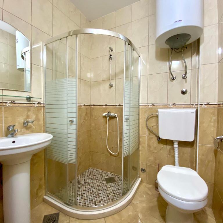 Blue Star Apartments - Apartment with Pool View (4 adults) - 2