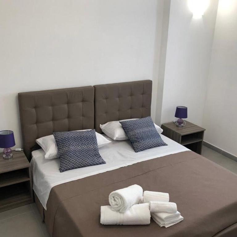 3G BAROQUE APARTMENTS - Appartamento con 2 Camere da Letto - 2