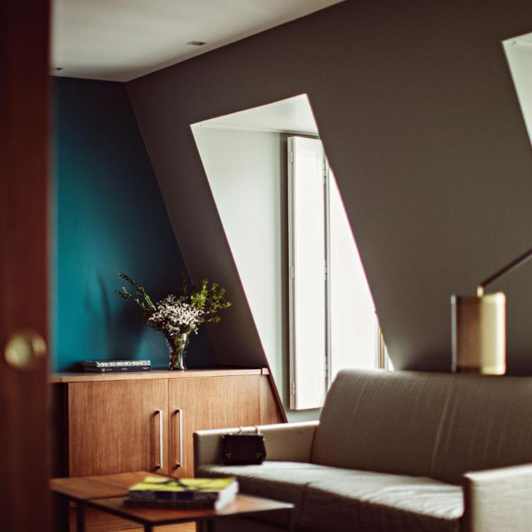 Monsieur Cadet Hotel & Spa - Suite Bauhaus - 10